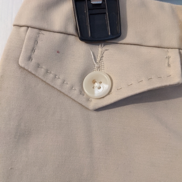 2 for $20 Banana Republic Capri - Picture 3 of 8